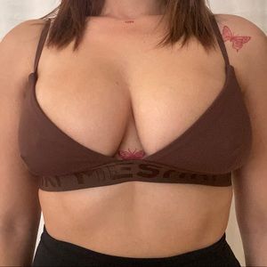 MESHKI SPORTS BRA